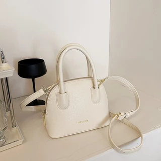 Manyrare bosten bag กระเป๋าสะพายสุภาพสตรี กระเป๋าแฟชั่นทรงเปลือกหอยใบเล็กน่ารัก shoulder bag manyrare.bkk