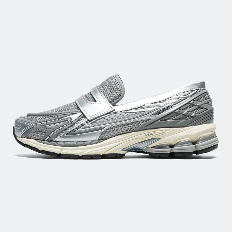 #สินค้าพรีออเดอร์ 📌รับประกันของแท้ 100% ✅ NEW BALANCE 1906L Loafer Grey Silver ‘U1906LAE’