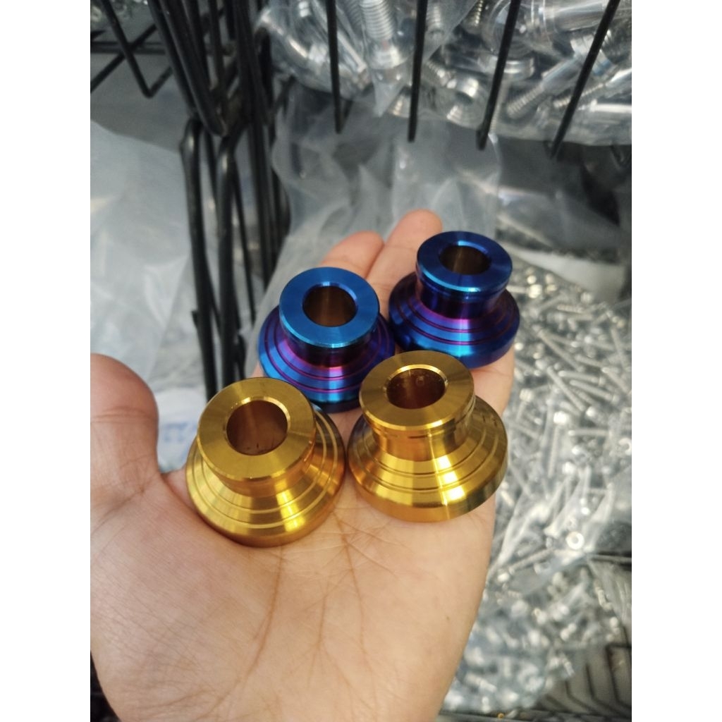 บูทล้อหน้า(ถอดซีล )Forza350 สำหรับล้อทำสี(ราคา1คู่) รุ่นสแตนเลสแท้มี 3 สี