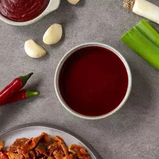 ซอสหมักหมูเกาหลี รสโคชูจัง Chungjungone Gochujang Pork Bulgogi 고추장 돼지 불고기 บุลโกกี นำเข้าจากเกาหลี