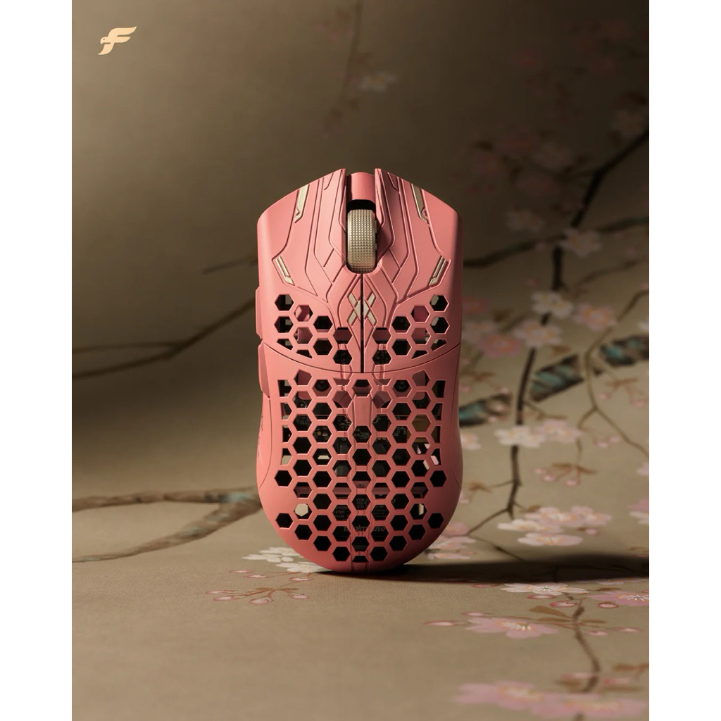 Finalmouse Sakura ULX Size M (Limited Edition) [Sealed]