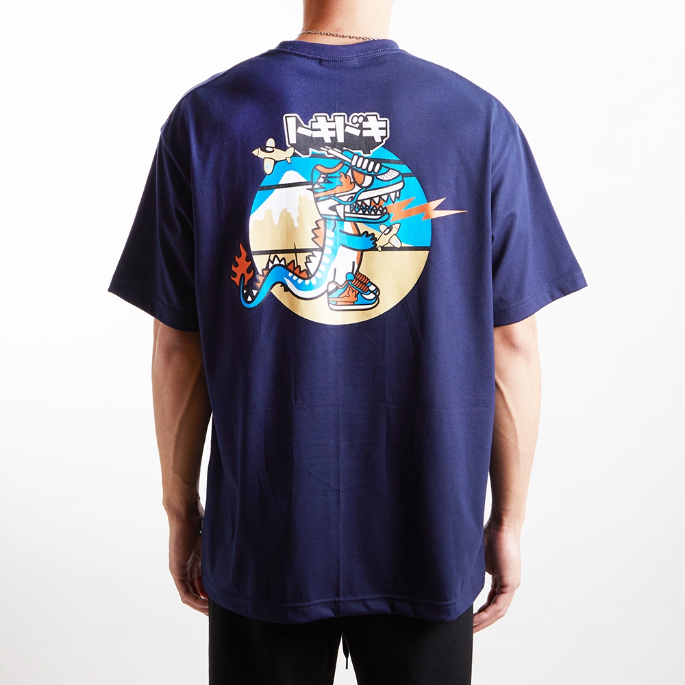 TOKIDOKI เสื้อยืดใส่ได้ทั้งชายและหญิง FLAMING KAIJU