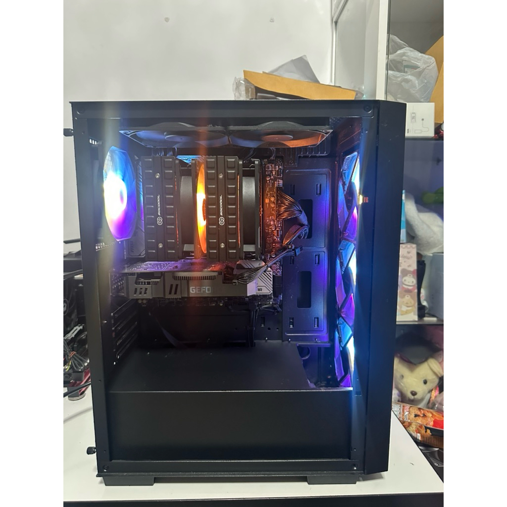 คอม i7 13700F RAM DDR5 32G B760M RTX5070Ti