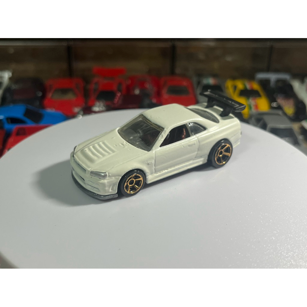 Hotwheels GTR R34 เจาะท้อง
