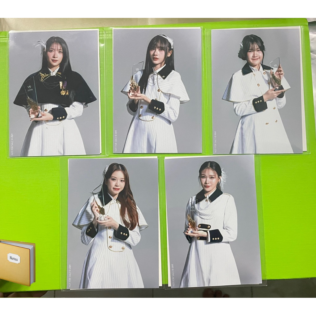 รูปอันดับเลือกตั้ง GE5 BNK48 CGM48 (เฉพาะรูป ไม่ได้หนังสือ)