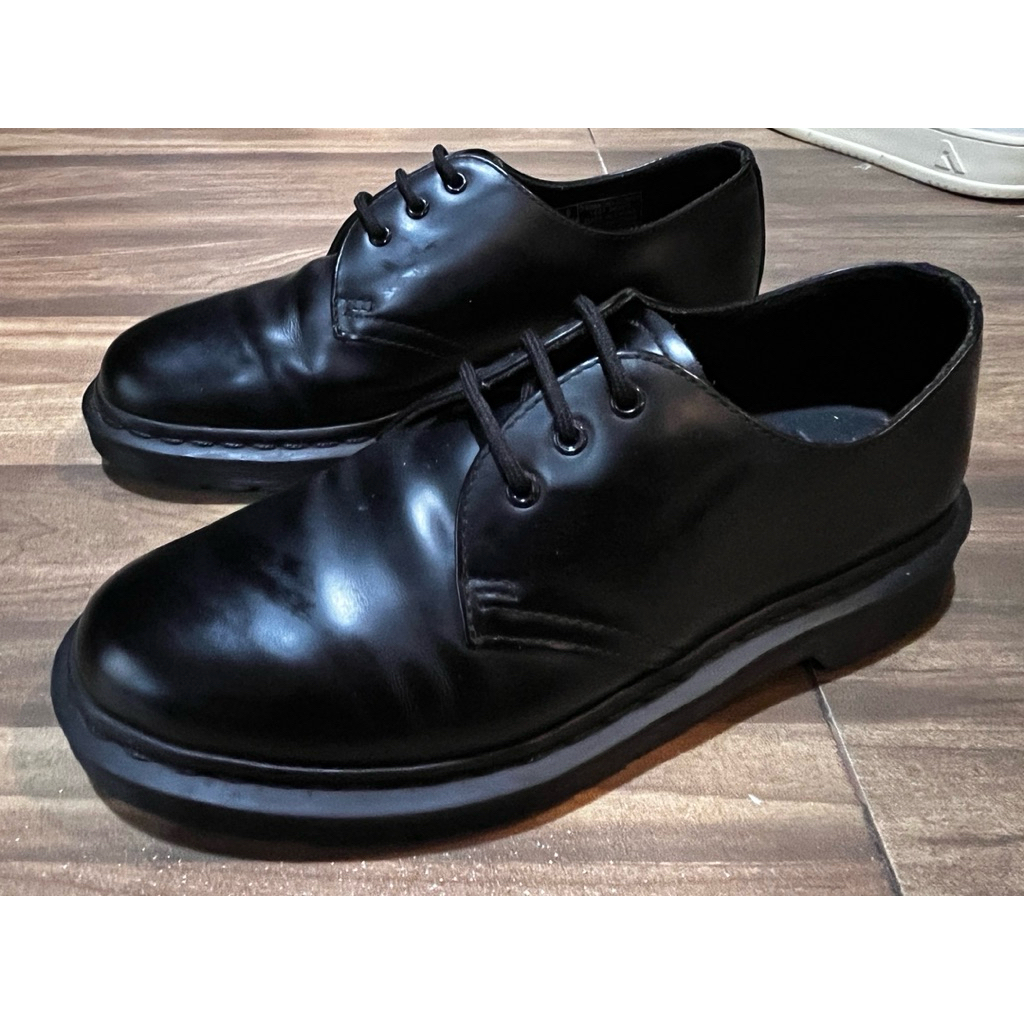 รองเท้ามือสอง Dr.martens 1461