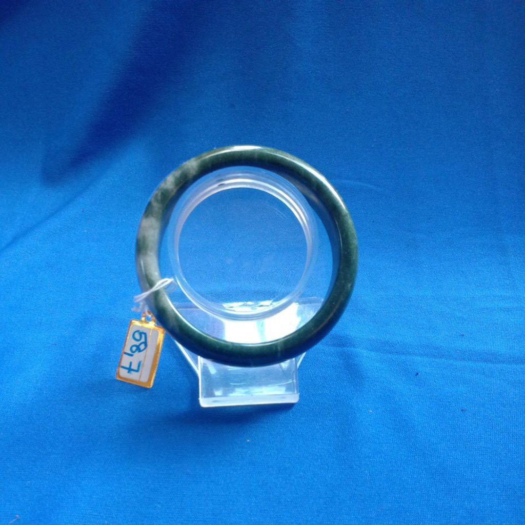 กำไลหยกแท้ size 58 รหัส 044.3 BB