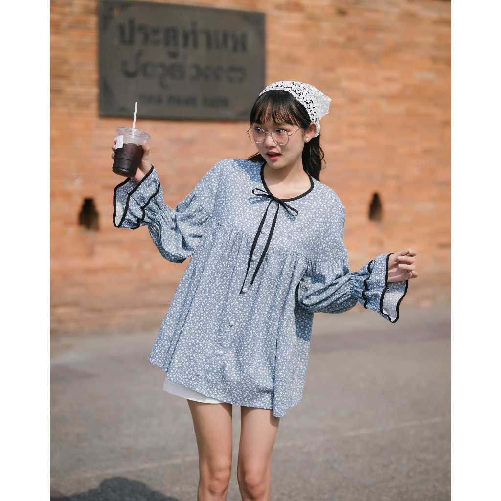 (ส่งต่อ) Daisy Tops Linenne.studio