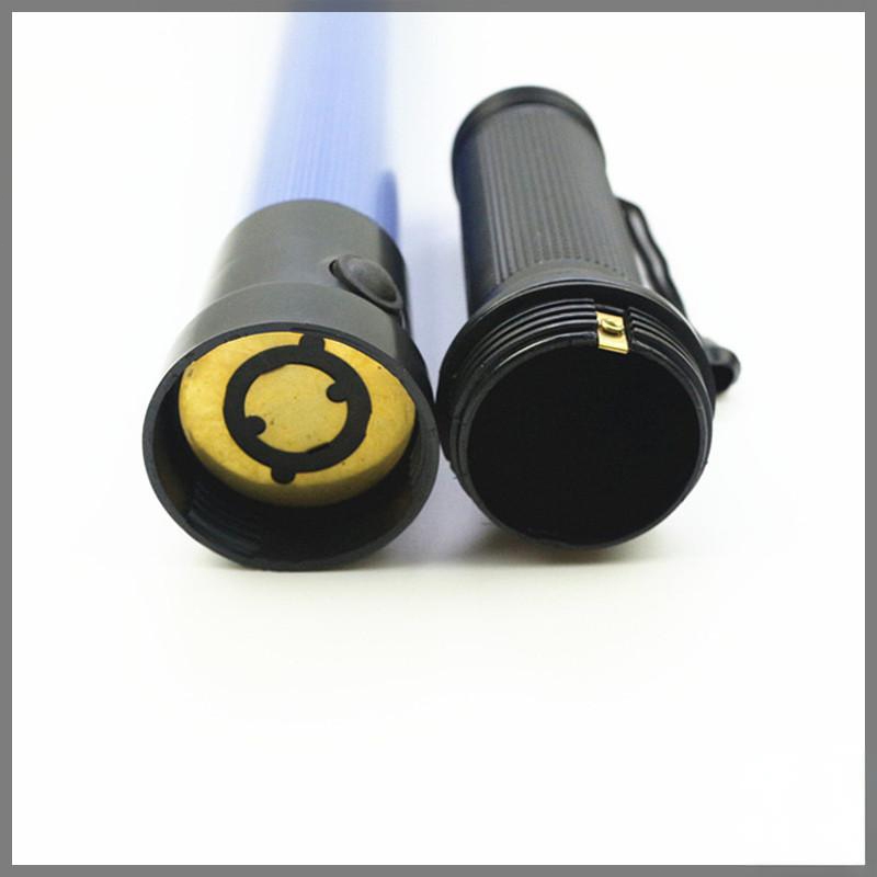 ZHB แท่งกระบองไฟจราจร แบบใส่ถ่าน  Traffic baton，กระบองไฟโบกฉุกเฉิน กระบองไฟจราจร  54 ซม. LED กระบองไฟจราจรสำหรับกลางแจ้ง - รูปที่ 7