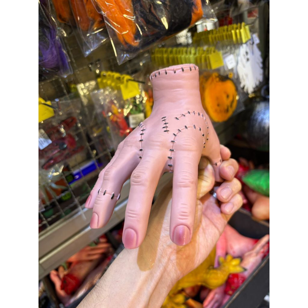 มือ wednesday มือยาง งานสวย ส่งด่วน กทม