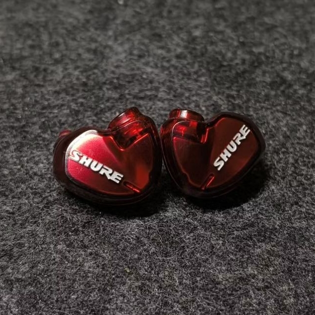 Shure se535 สีแดงเดิมๆ