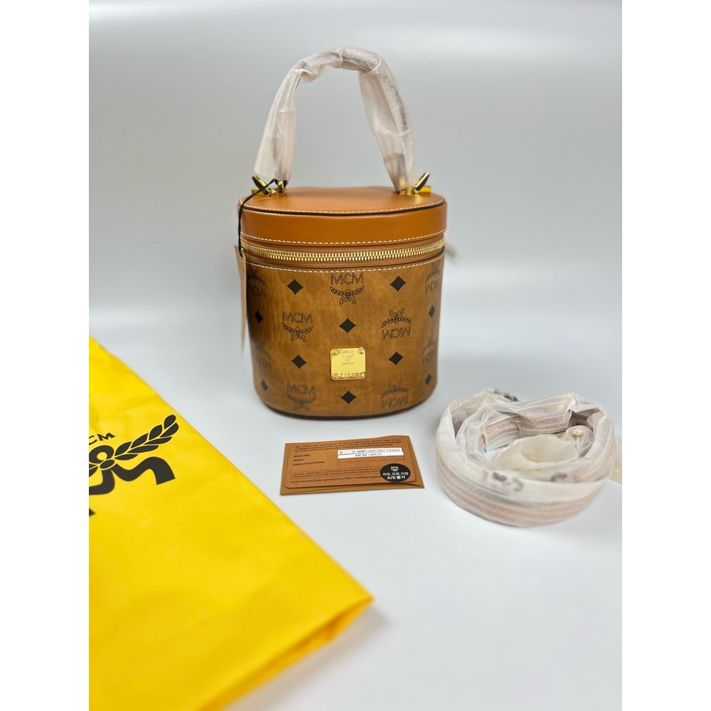 new mcm Cylinder Crossbody Bag แท้💯%พร้อมส่ง