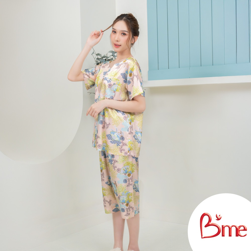 B'me ชุดนอนเสื้อแขนสั้นคอกลมพร้อมกางเกงขา4ส่วน รุ่น ME8816 (New M.4)  มี 3 สี สีเขียว สีน้ำเงิน สีส้