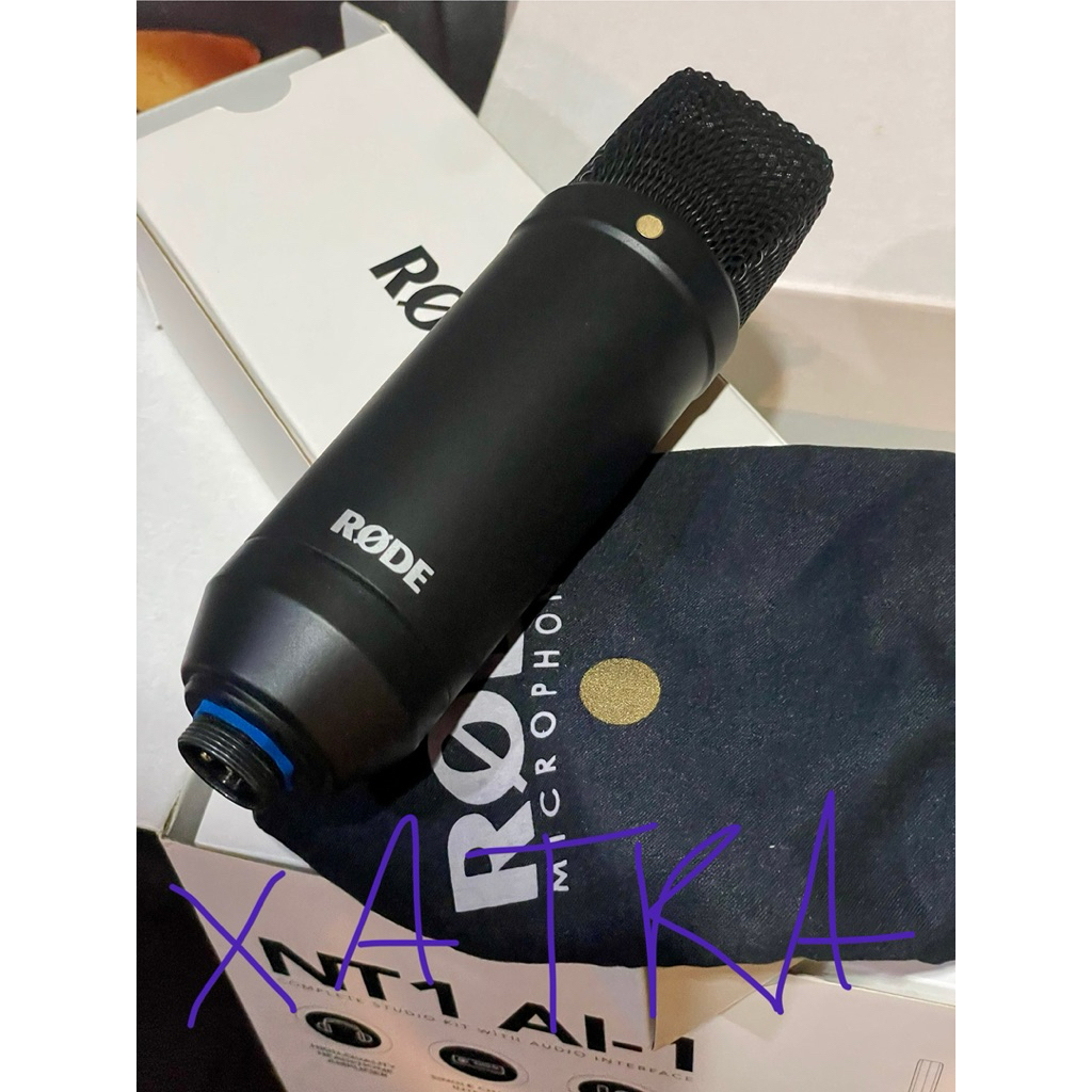 Rode nt1 condenser microphone