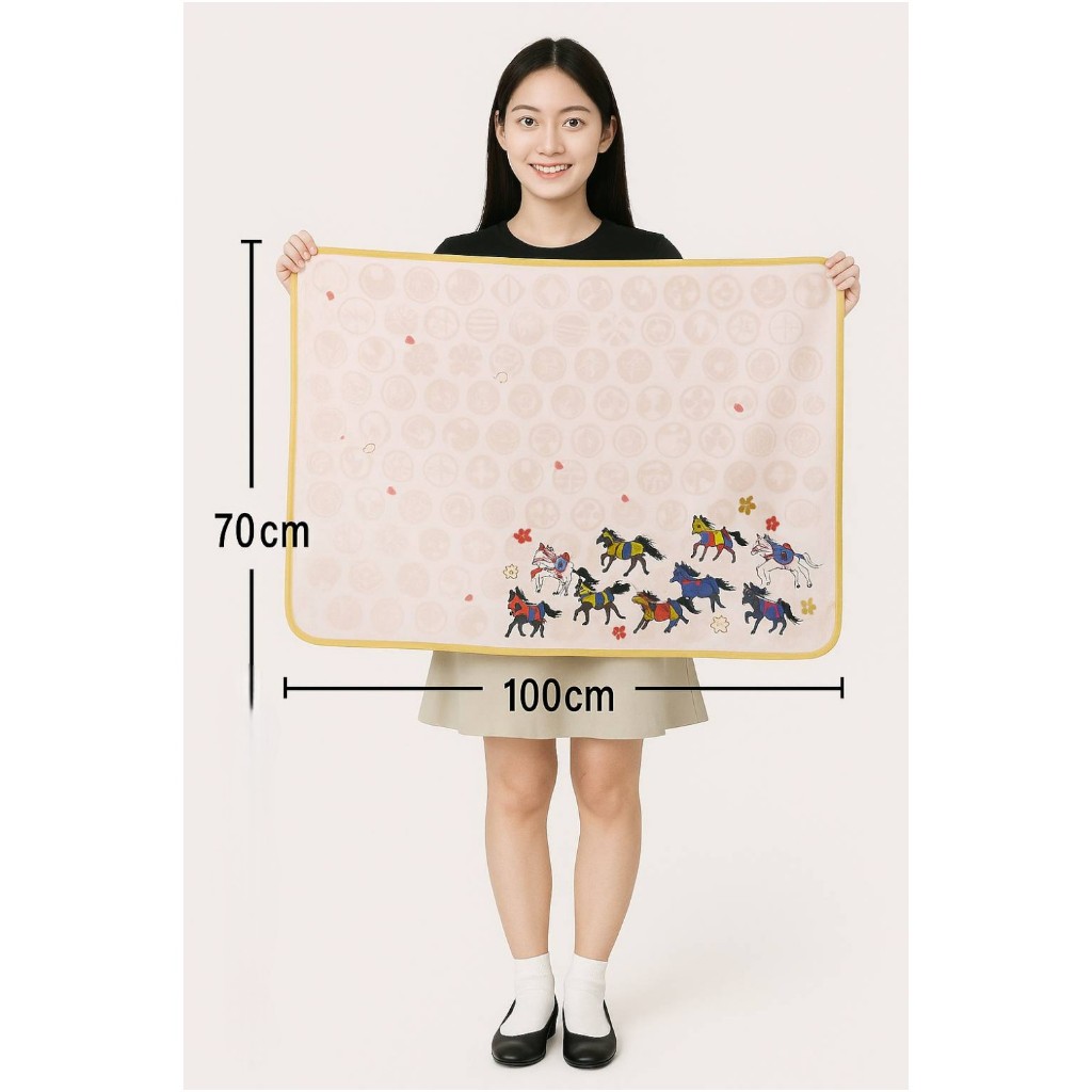 D779 ผ้าห่ม Makyu Yukihisa ลวดลายเป็นตราสัญลักษณ์ต่างๆ และรูปม้าหลายตัว