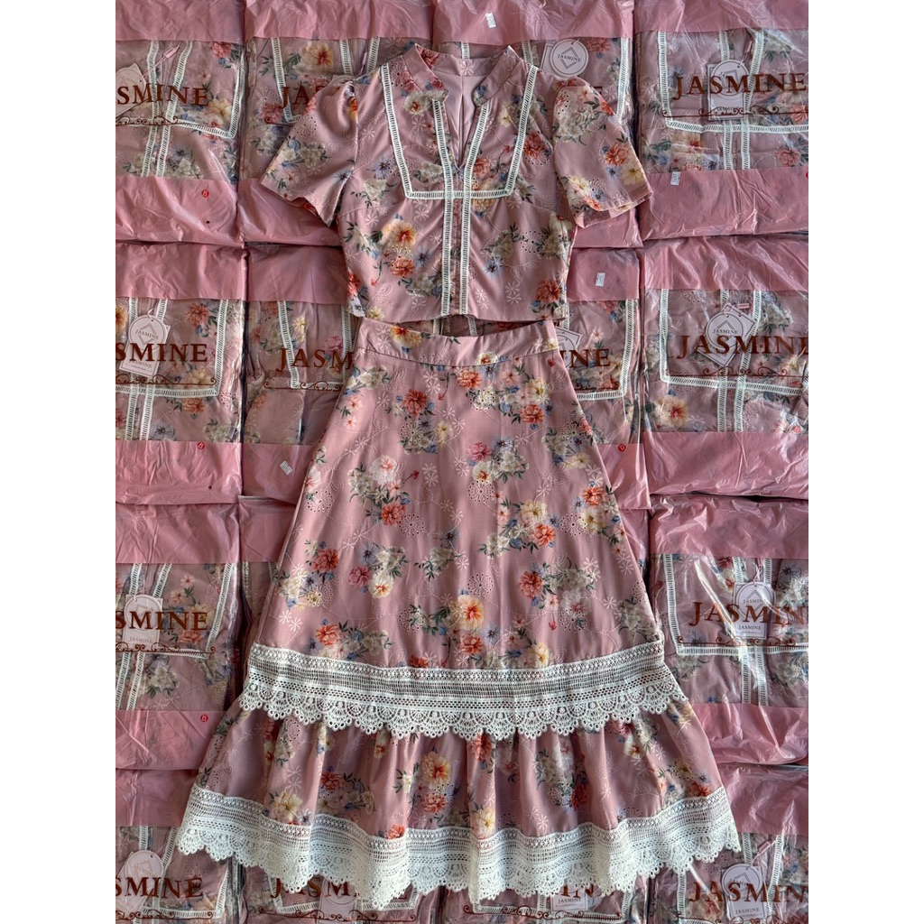 A659 เซตกระโปรงยาวชมพูลายดอก