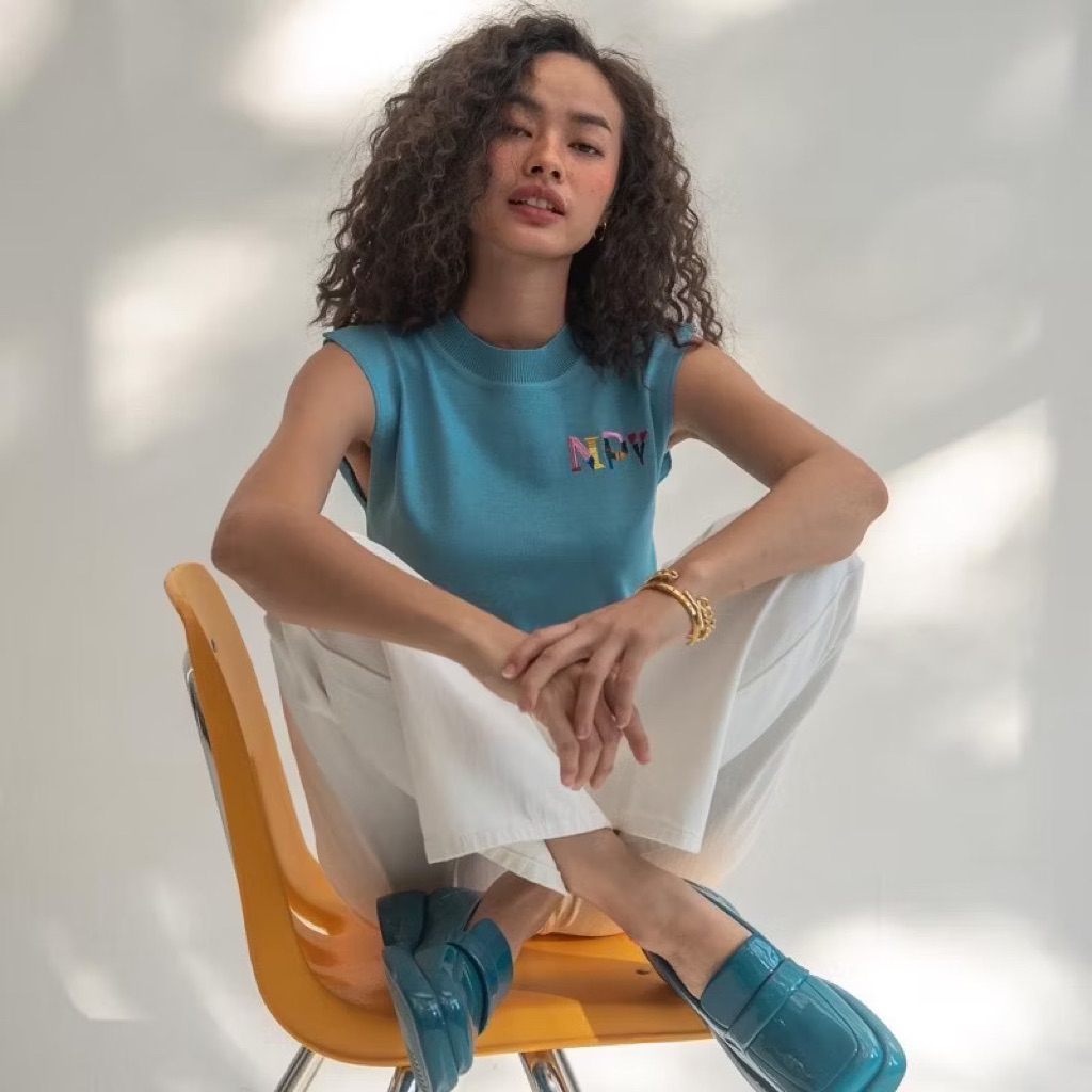 ส่งต่อเสื้อ napatvogue รุ่น NPV knit top มือสอง