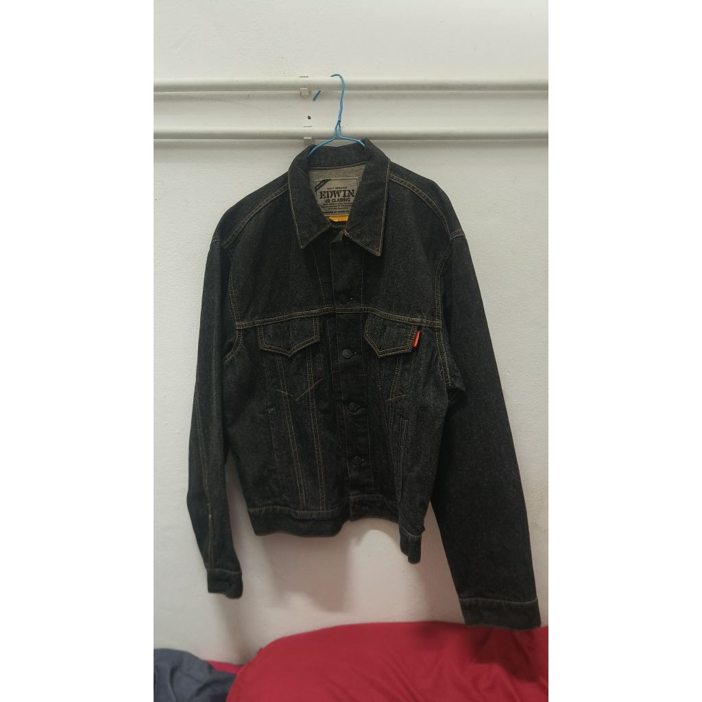 เสื้อยีนส์ Edwin มือสอง