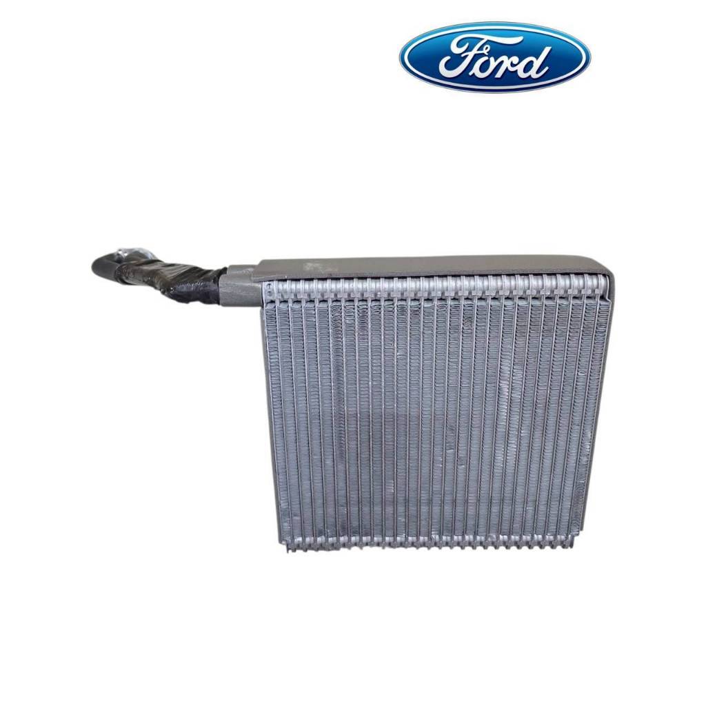 [แท้จากศูนย์ฟอร์ด] แผงคอยล์เย็นตู้แอร์หน้า FORD RANGER , EVEREST (รหัสEB3Z19860F)
