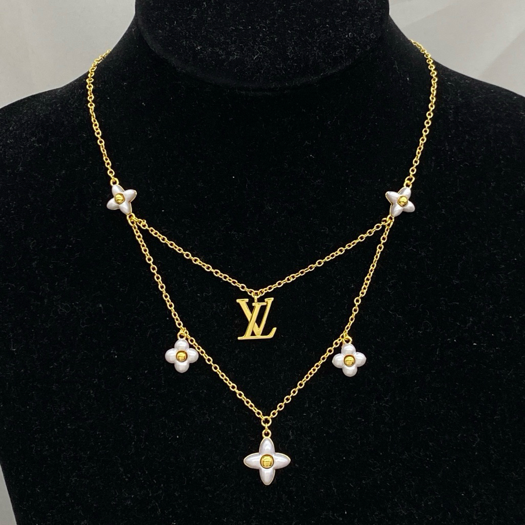 สร้อยคอ 2 เลเยอร์L v สินค้าพร้อมส่ง งาน1:1 สวยมากกกใส่ขึ้นคอที่สุดเลยจ้า