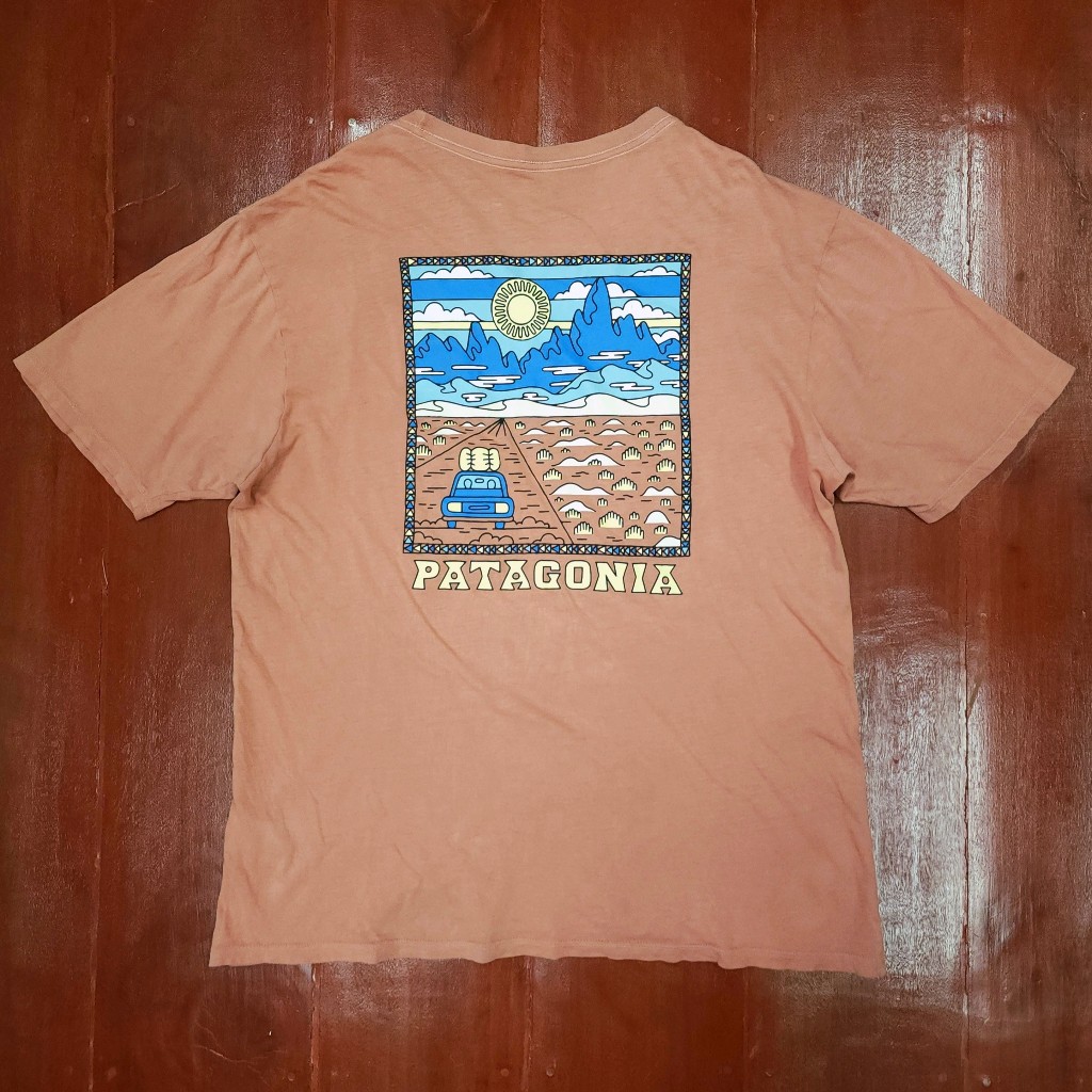 เสื้อยืด Patagonia Summit Road แท้