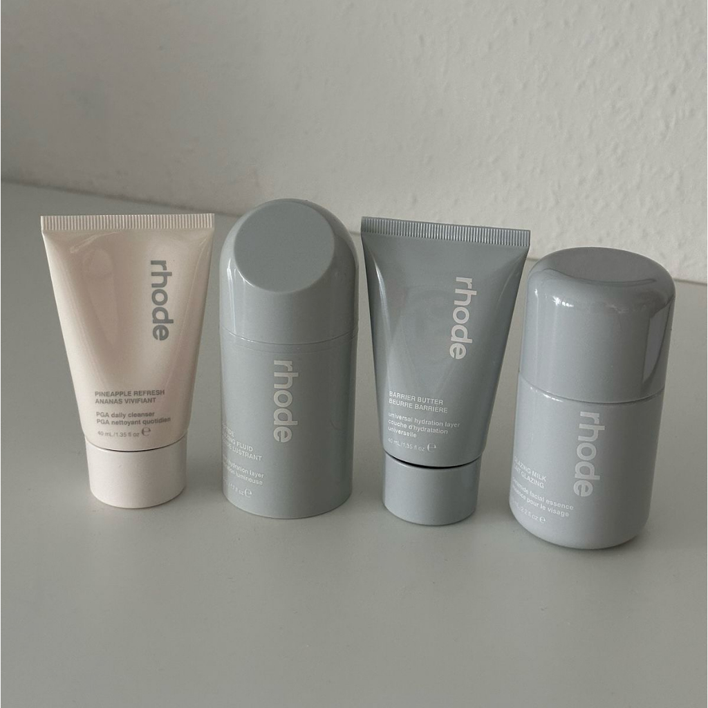 พร้อมส่ง Mini Rhode Kit เซ็ท4ชิ้น | Rhode Skincare Glazing Milk, Glazing Fluid, Pineapple Refresh, B