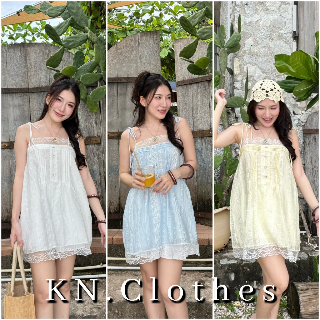 Honey minidress : มินิเดรสสายเดี่ยว ผูกไหล่ เย็บตีเกล็ดหน้า แต่งลูกไม้ มีซับใน เนื้อผ้าพิมพ์นูนลายดอกไม้ KN.Clothes