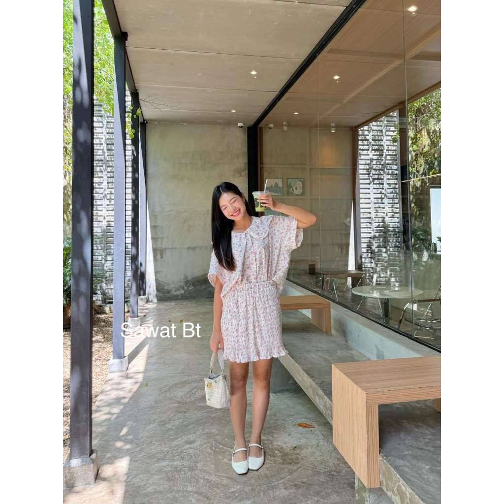 Sawat bt  "Flower pleated set"