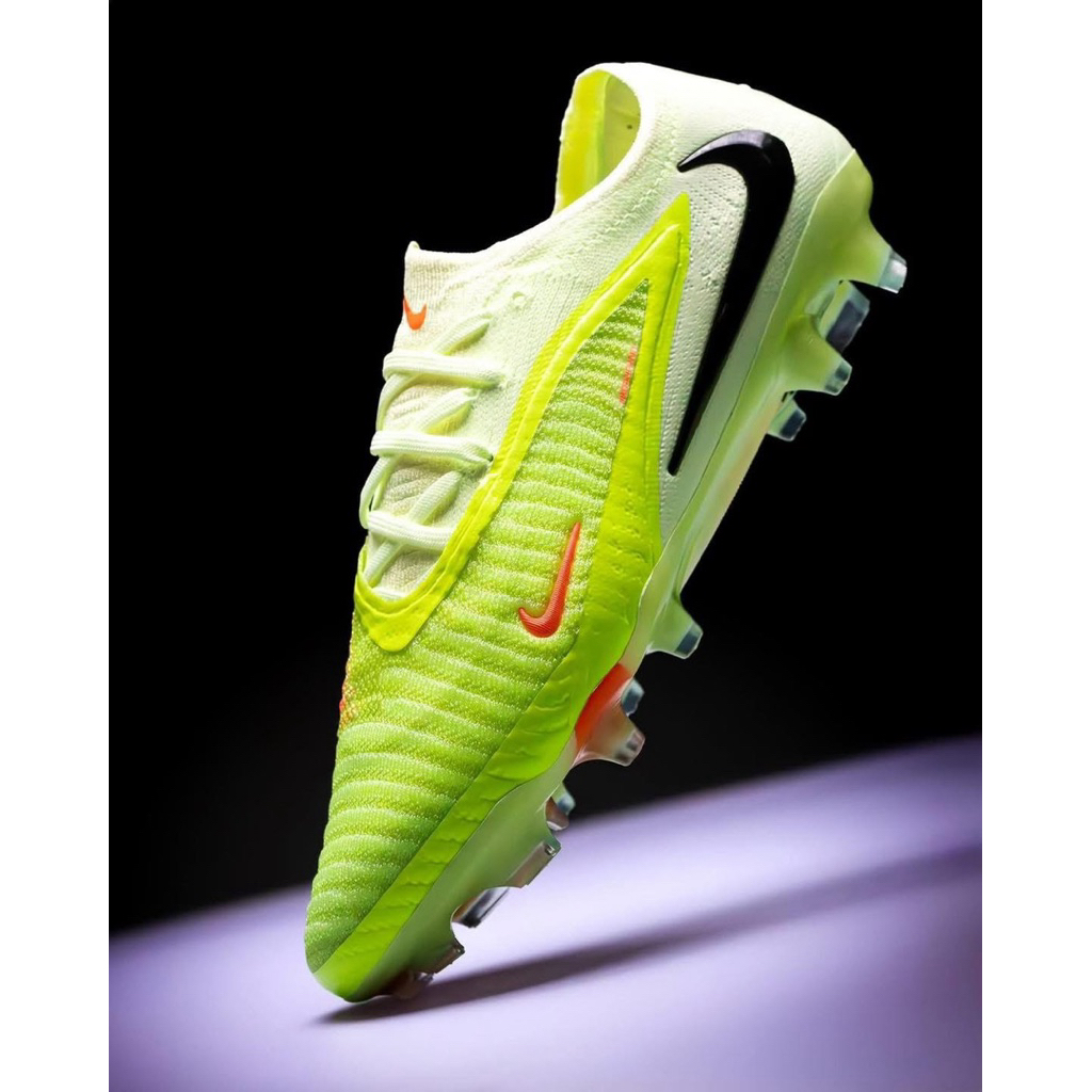 Nike Phantom 6 Elite Fg ราคา 9000