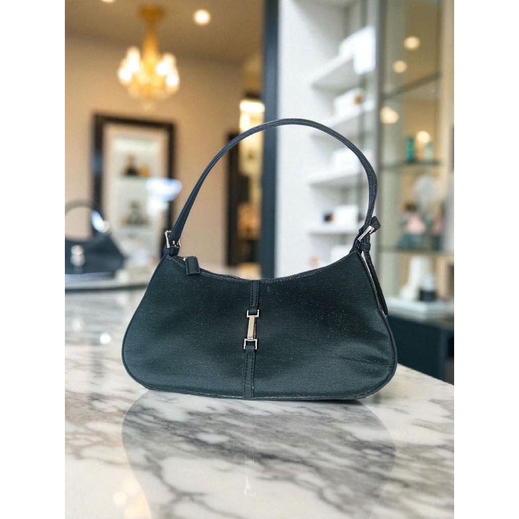 กระเป๋าสะพาย กระเป๋าผ้า PALACE  GARDEN เรียบหรู มือ 2