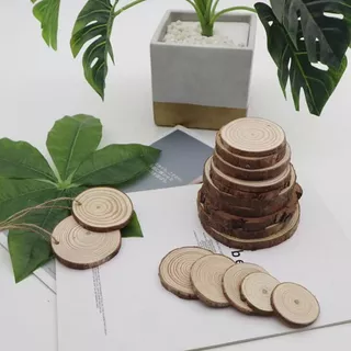 《จัดส่งภายใน 24 ชั่วโมงในกรุงเทพฯ》เศษไม้ DIY ฐานต้นคริสต์มาสแบบท่อนไม้ วัสดุตกแต่งทาสีด้วยมือสำหรับเด็กอนุบาล ที่รองแก้ว