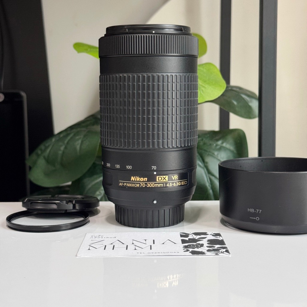 เลนส์ซูมนิคอน nikon 70 - 300