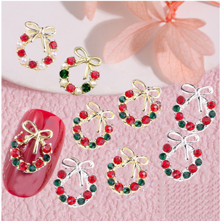 Z3.[ถุง 10 ชิ้น]🎁🎀🎄 โบว์เพชรกลมคริสต์มาส❄️❄️🎄 💖 ของแต่งเล็บน่ารักหรูหรา น่ารัก วิบวับ✨✨คุ้มค่าเกินราคา[ร้านไทย]