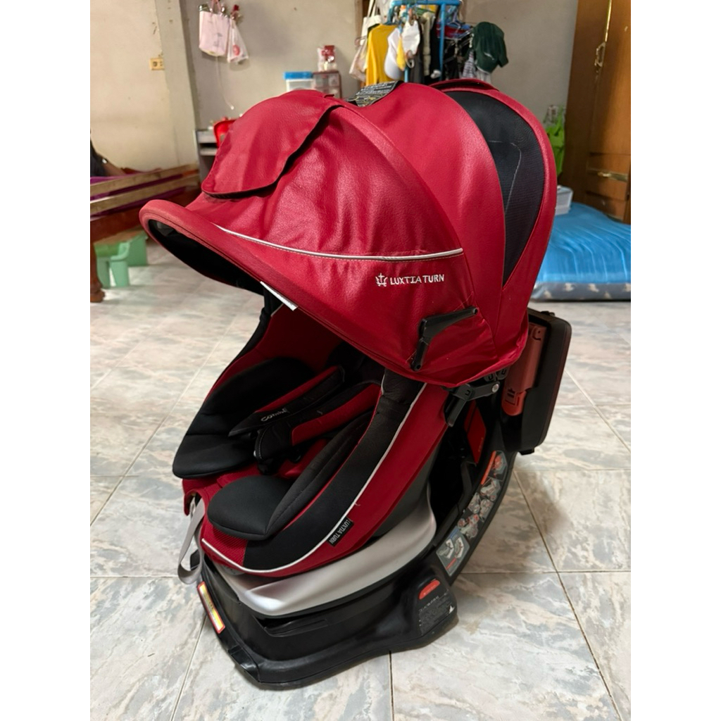 คาร์ซีทCombi Luxtia. Turn white. Lable