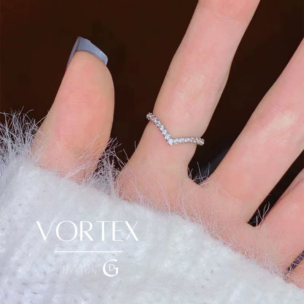 GLAMOR✨แหวนเงิน Vortex แหวนแฟชั่น แหวนเงินแหวนเรียบๆ แหวนรูปตัววี แหวนผู้หญิง แหวนปรับขนาด