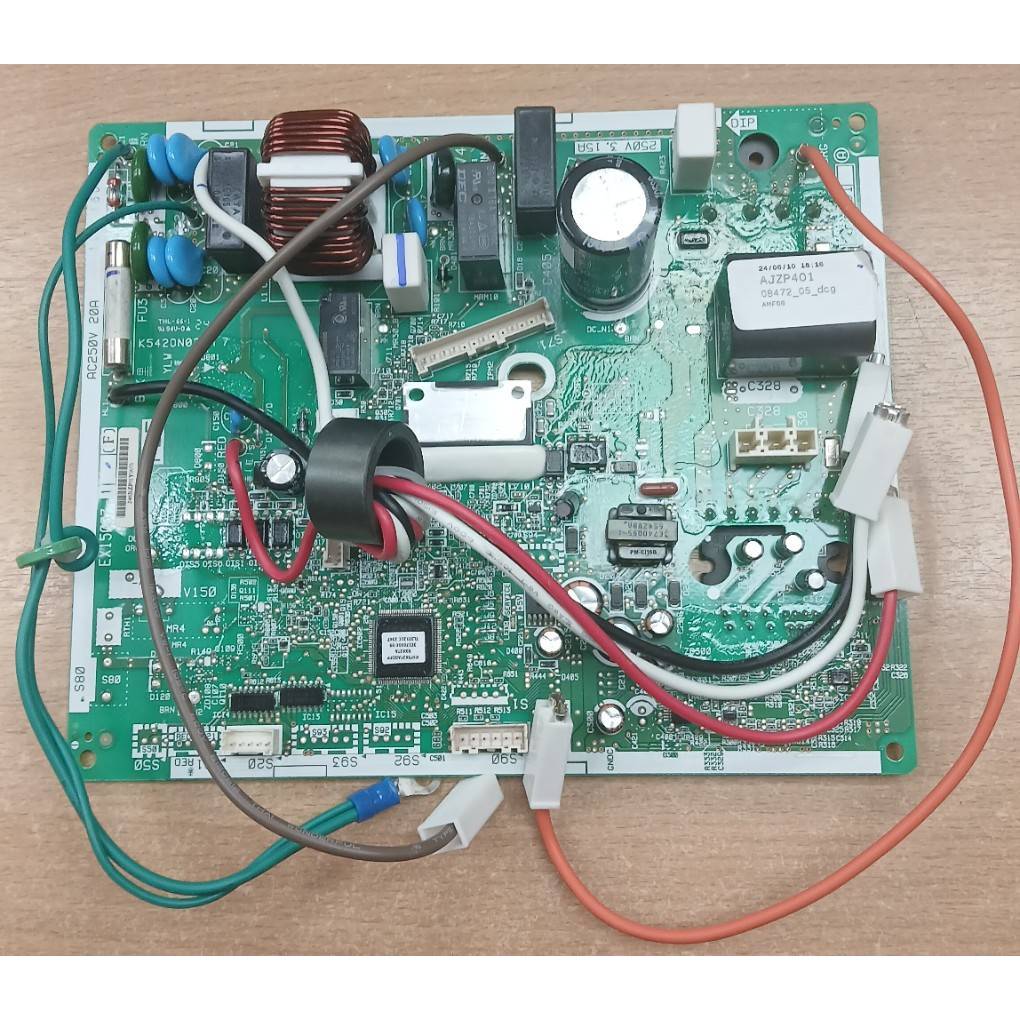 2531988 (4017278) แผงวงจรแอร์ Daikin  แผงบอร์ดคอยล์ร้อน รุ่น RKC12QV2S, RKC12RV2S !!