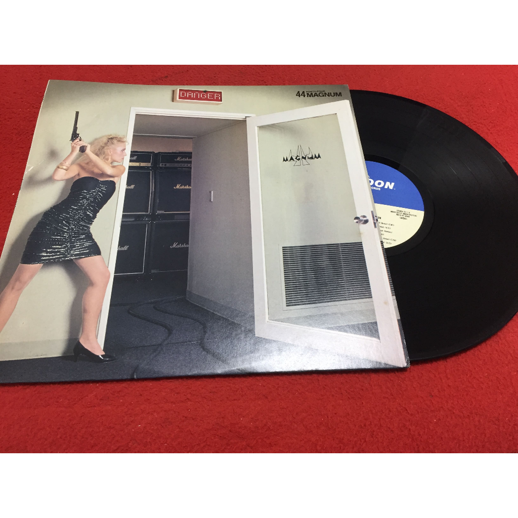 44 Magnum - Danger ขนาด 12 นิ้ว LP B282