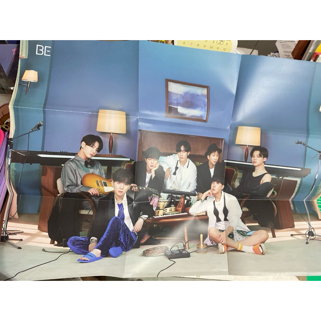 โปสเตอร์ BTS BE มีรอยพับ