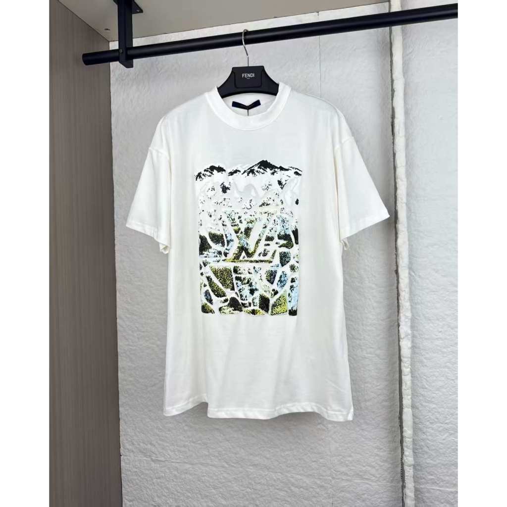 【fashion】เสื้อยืด  25FW รูปภาพจริง  ใส่ได้ทั้งผู้ชายผู้หญิง