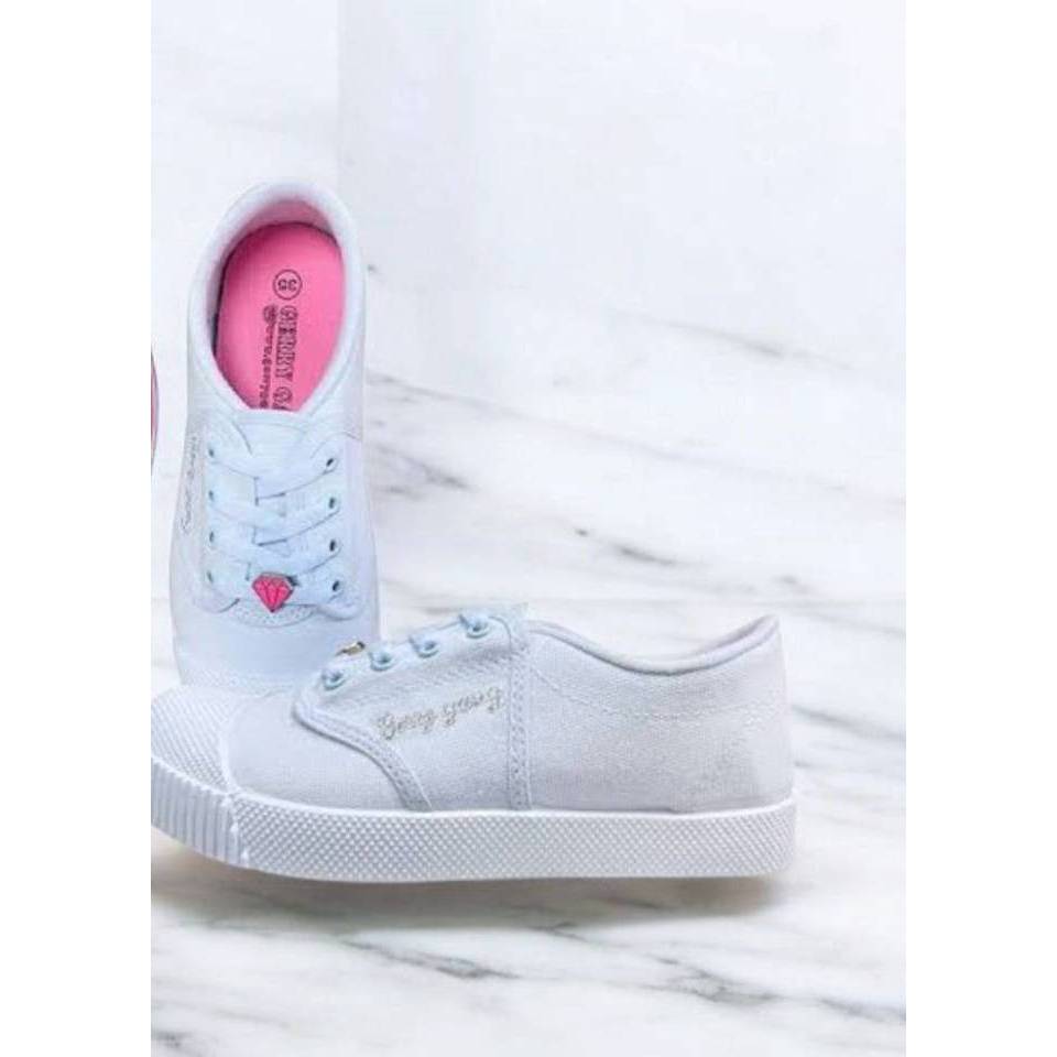 Gerry Gang เกอร์ลี่แก้ง รองเท้าผ้าใบนักเรียนสีขาว ยี่ห้อ เกอร์ลี่แก้ง Gerry Gang รุ่น PK888 (31-43) 
