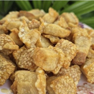 กากหมูติดมัน กากหมูโบราณแคบหมู ทำใหม่ทุกวัน