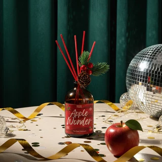 Whiffwhaff Christmas All Day Diffuser ก้านไม้หอมกระจายกลิ่นปรับอากาศ กลิ่นคริสมาสต์ Best Moment Edition ของขวัญ ปีใหม่
