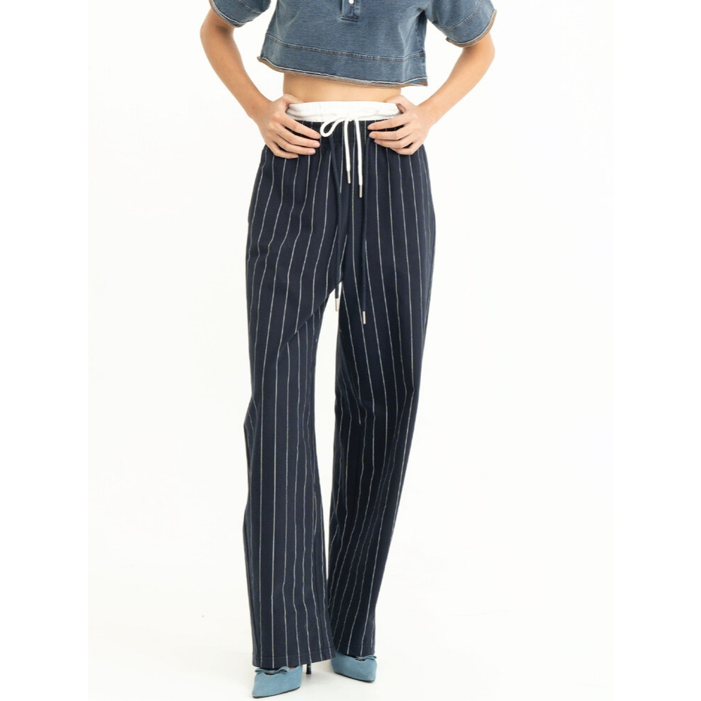 Pania Double waist baseball pants in New york Blue แพนญากางเกงเอวซ้อนทรงเบสบอลสีฟ้านิวยอร์ก