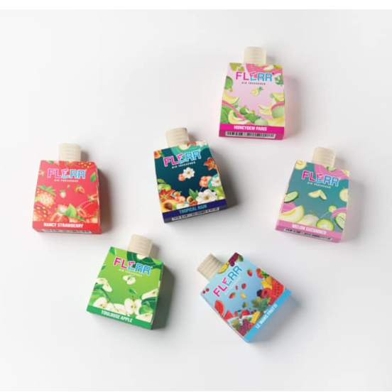 ส่งฟรี ลดกระหน่ำ ถ้ากลิ่นไหนหมดจะส่งแบบคละกลิ่น FLERR THE FRESHMAKER น้ำหอมปรับอากาศในรถยนต์ 9ml. หอ