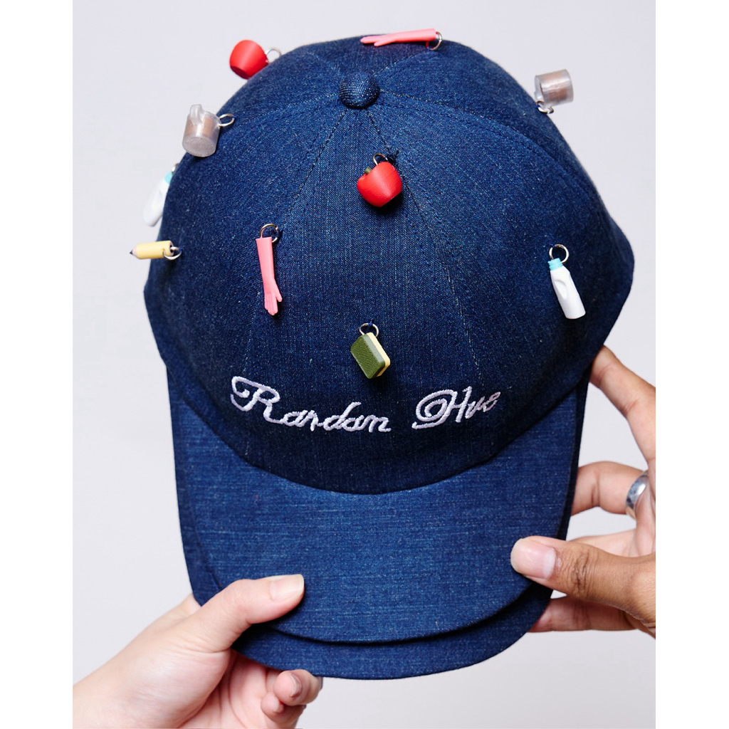 Random Hue Double-Lid Cap หมวกสารพัดของกุ๊กกิ๊ก