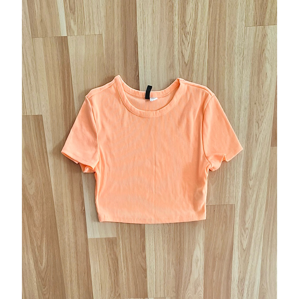 h&m crop topส้มนีออน