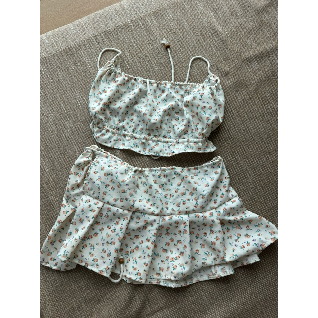 ชุดเซ็ตจากแบรนด์ sinitra ใส่ไปทะเล