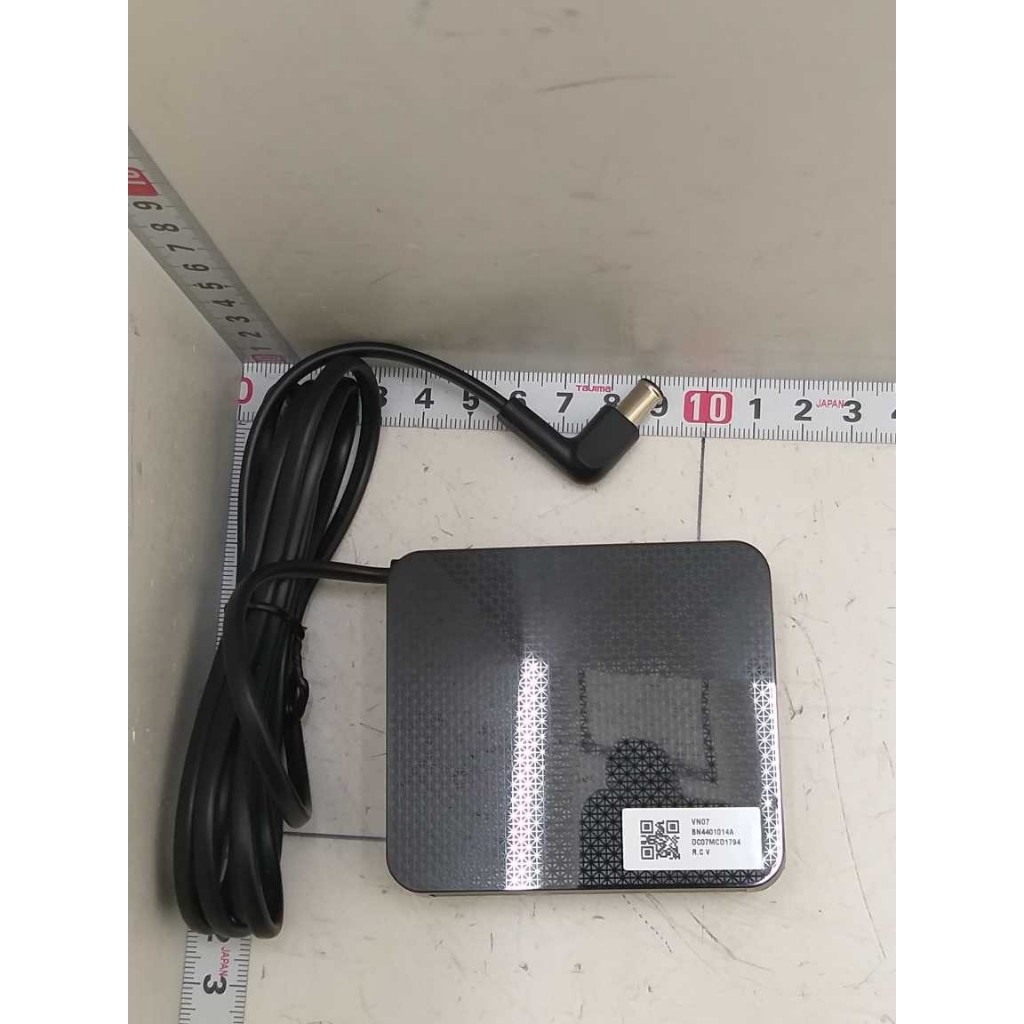 ของแท้19V 3.11A 59W 6.5X4.4Mm A5919 RDY BN44-01014A A5919-RDY แหล่งจ่ายไฟ AC Adapter สำหรับ SAMSUNG 