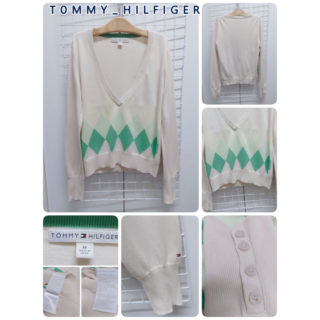 T 0 M M Y _ H I L F I G E R เสื้อสเวตเตอร์คอวีญี่ปุ่นมือสอง