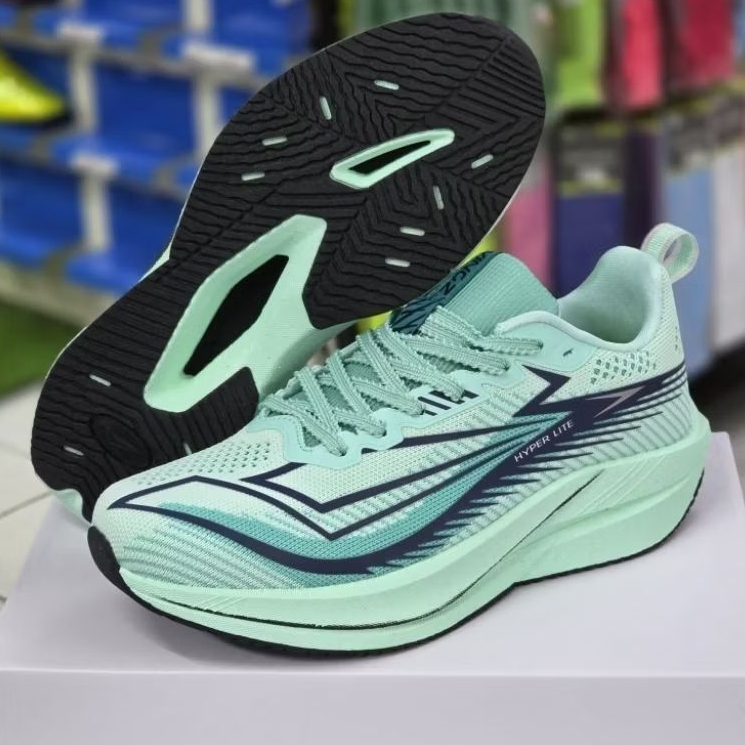 รองเท้าวิ่ง Wingz Hyper Liteรวดเร็วเกินใคร ไปกับรองเท้าวิ่งประสิทธิภาพสูงจากWingz